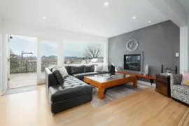 1095 W Keith Road, North Vancouver, BC