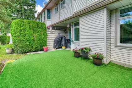102 9045 Walnut Grove Drive, Langley, BC, Langley — Townhouse for sale
