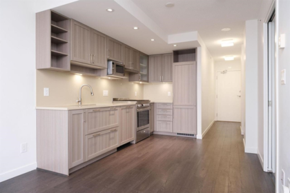 2101 5470 Ormidale Street, Vancouver, BC, Vancouver — Apartment/Condo for sale