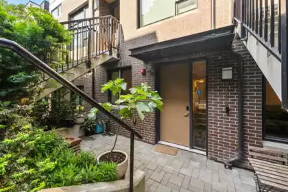7605 Yukon Street, Vancouver, BC, Vancouver — Apartment/Condo for sale