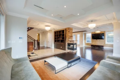 Kitchen Island Photo of 4482 Brakenridge Street, Vancouver, BC