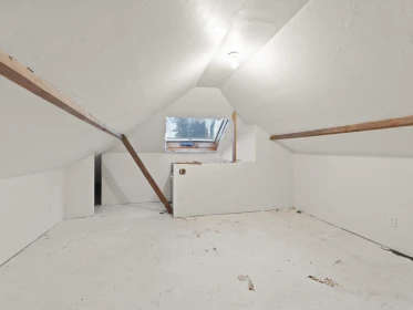 Loft / Bonus Room Photo of 3449 Mayfair Avenue, Vancouver, BC
