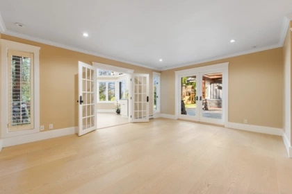 Mudroom Photo of 366 Keith Road, West Vancouver, BC