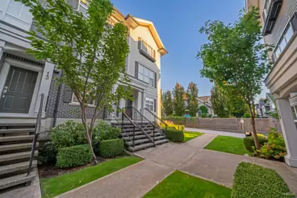 Hot Tub / Spa Photo of 12 2469 164 Street, Surrey, BC