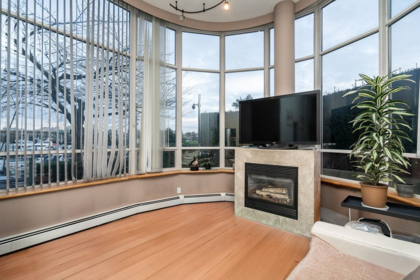 122 1228 Marinaside Crescent, Vancouver, BC, Vancouver — Apartment/Condo for sale