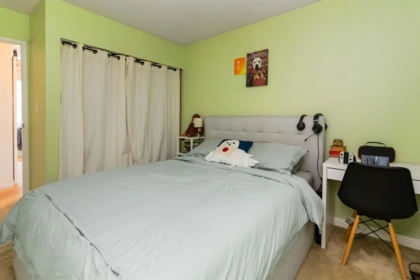 Bedroom 3 Photo of 8187 Forest Grove Drive, Burnaby, BC