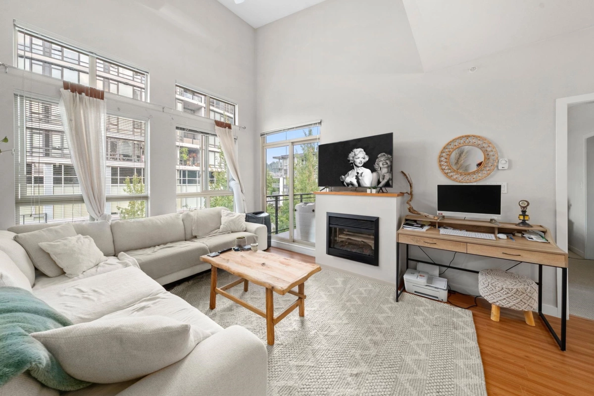 Kitchen Island Photo of 411 201 Morrissey Road, Port Moody, BC