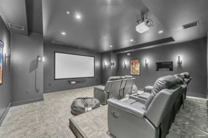 Basement Recreation Room Photo of 47 16355 21 Avenue, Surrey, BC
