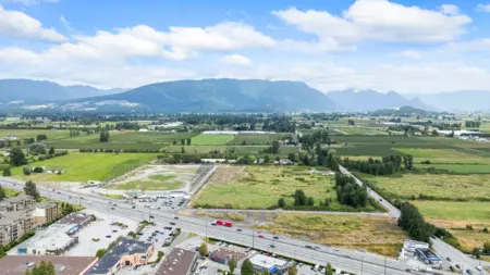 Office / Den Photo of 12466 191b Street, Pitt Meadows, BC