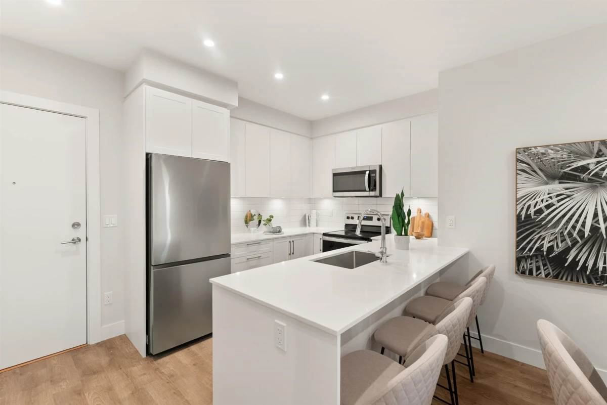 Kitchen Photo of 211 1942 Starling Drive, Tsawwassen, BC