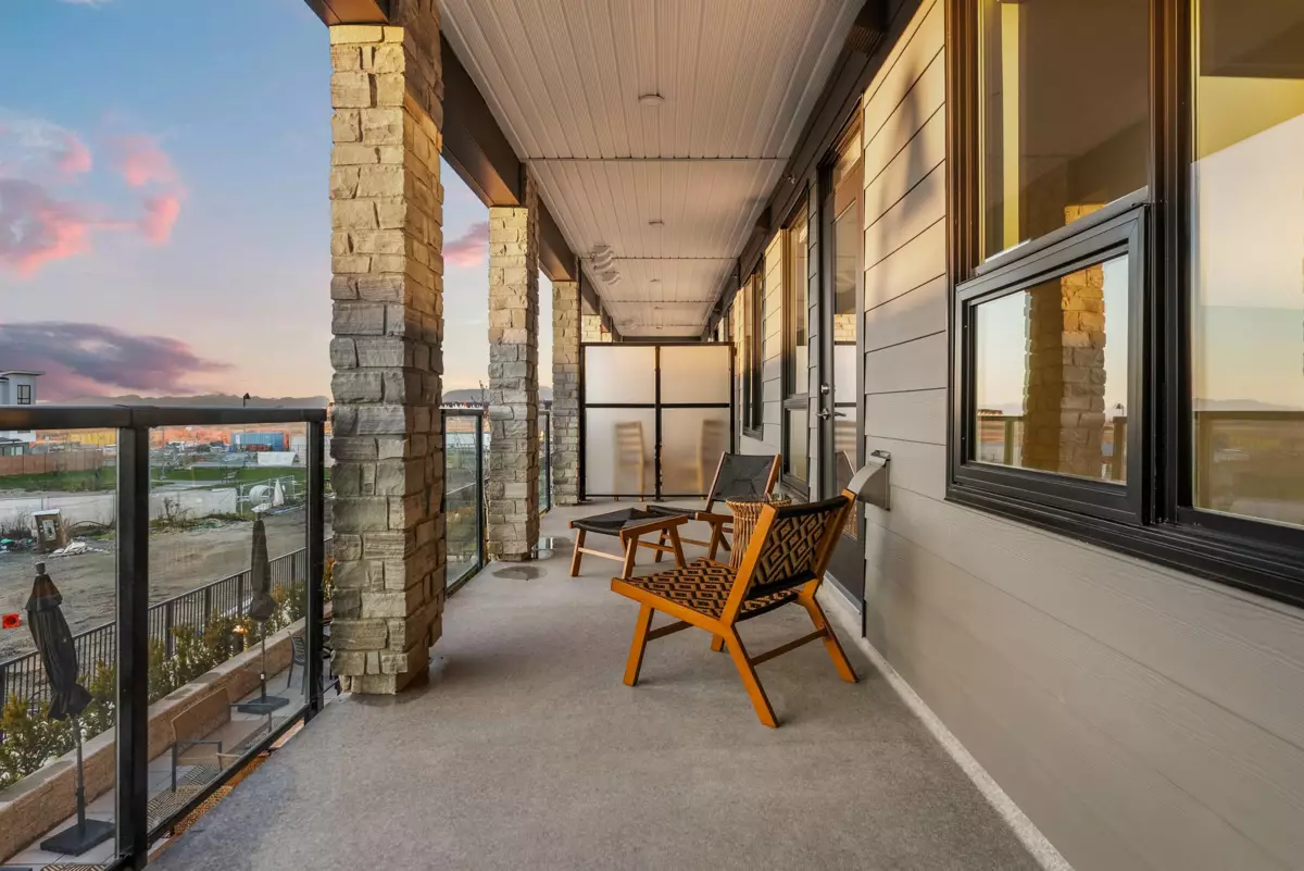 Laundry Room Photo of 211 1942 Starling Drive, Tsawwassen, BC