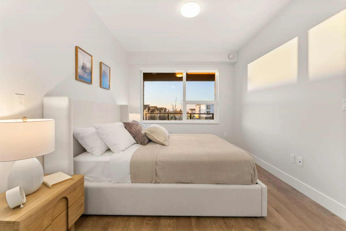 Primary Bathroom Photo of 211 1942 Starling Drive, Tsawwassen, BC