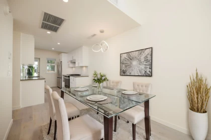 8 6929 Balmoral Street, Burnaby, BC