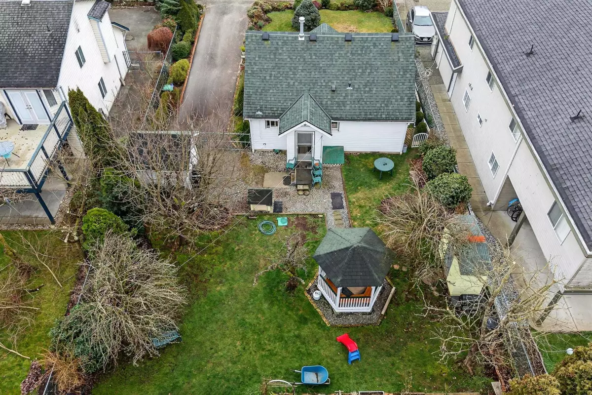 Neighborhood Park Photo Near 18753 60 Avenue, Surrey, BC