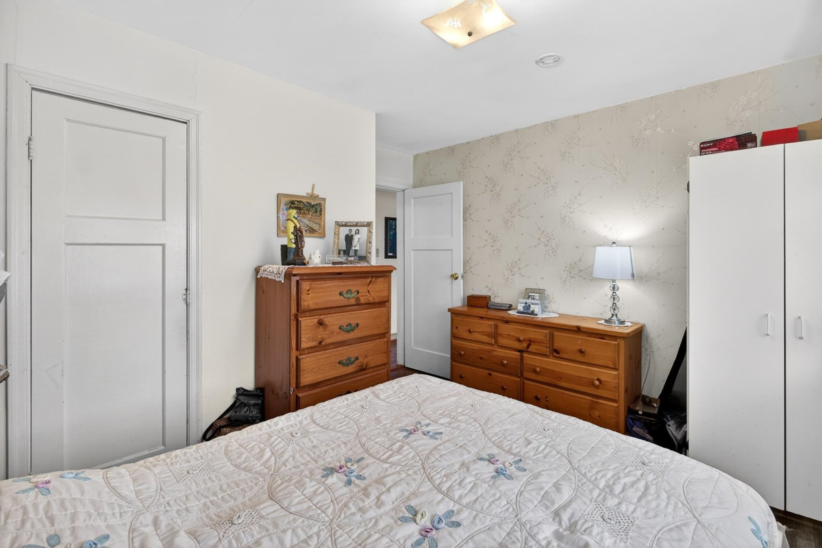 Outdoor Deck Photo of 18753 60 Avenue, Surrey, BC