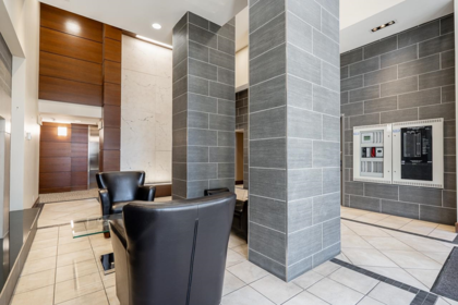 102 575 Delestre Avenue, Coquitlam, BC, Coquitlam — Apartment/Condo for sale