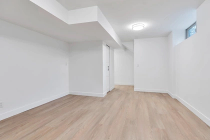 Hallway Photo of 8780 187 Street, Surrey, BC