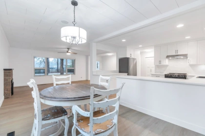 Kitchen Island Photo of 8780 187 Street, Surrey, BC