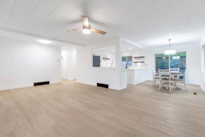 Kitchen Photo of 8780 187 Street, Surrey, BC