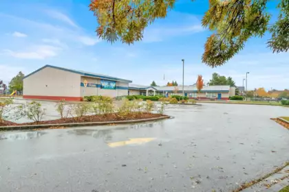 Hot Tub / Spa Photo of 18556 65 Avenue, Surrey, BC