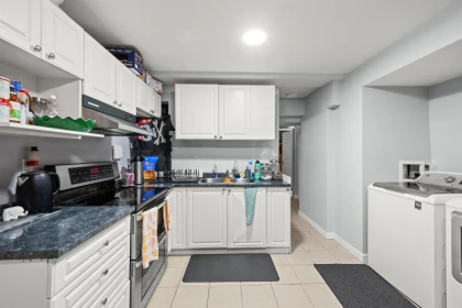 Breakfast Nook Photo of 3949 Sefton Street, Port Coquitlam, BC