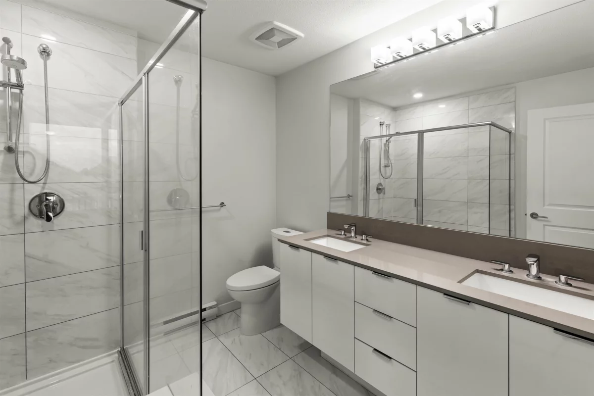 Powder Room Photo of 410 31158 Westridge Place, Abbotsford, BC