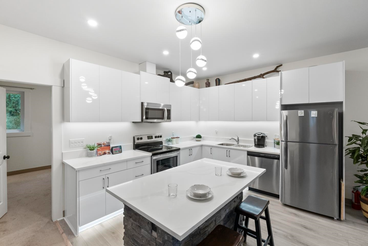 Primary Bedroom Photo of 3 548 Park Street, Hope, BC