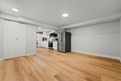 Mudroom Photo of 3055 Rothbury Place, Burnaby, BC