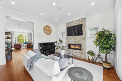 3339 W 27th Avenue, Vancouver, BC