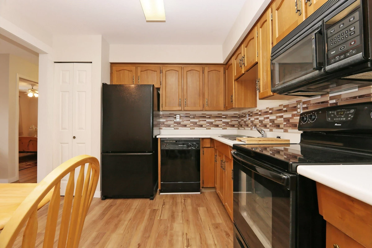 Pantry Photo of 201 9417 Nowell Street, Chilliwack, BC