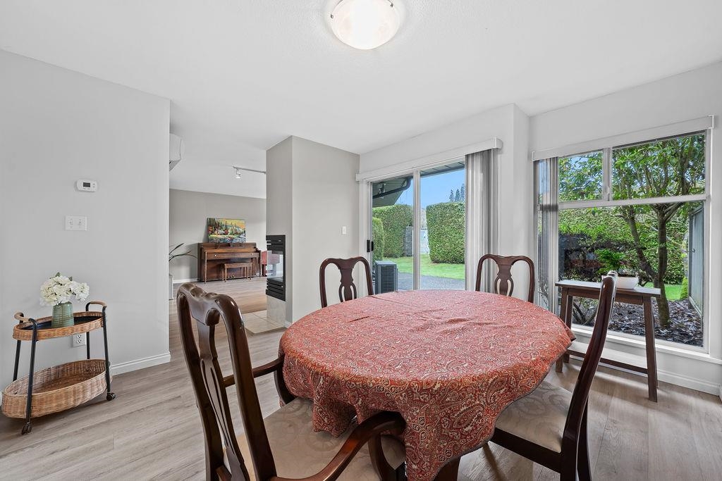 Primary Bathroom Photo of 169 16080 82 Avenue, Surrey, BC