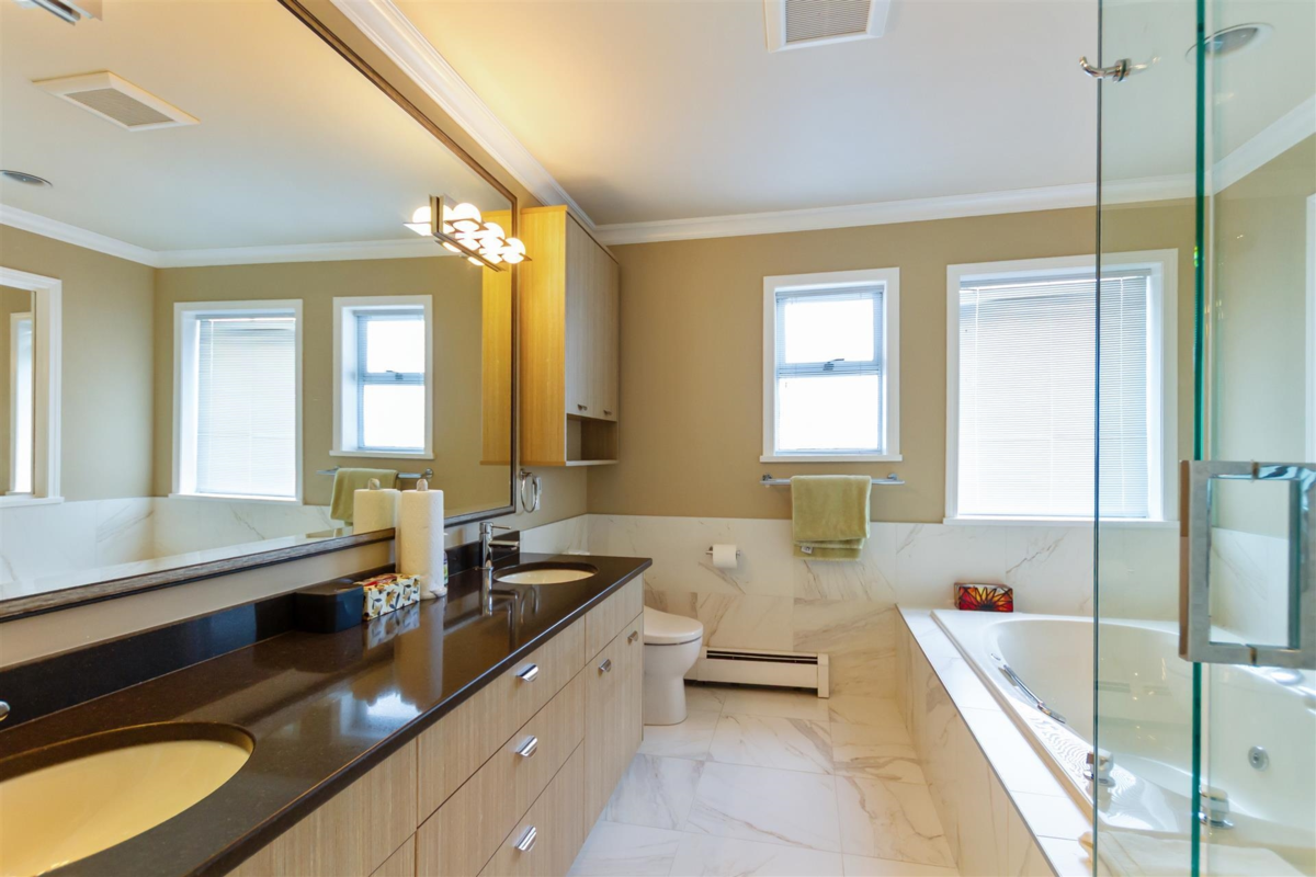 Basement Recreation Room Photo of 4430 Cypress Street, Vancouver, BC