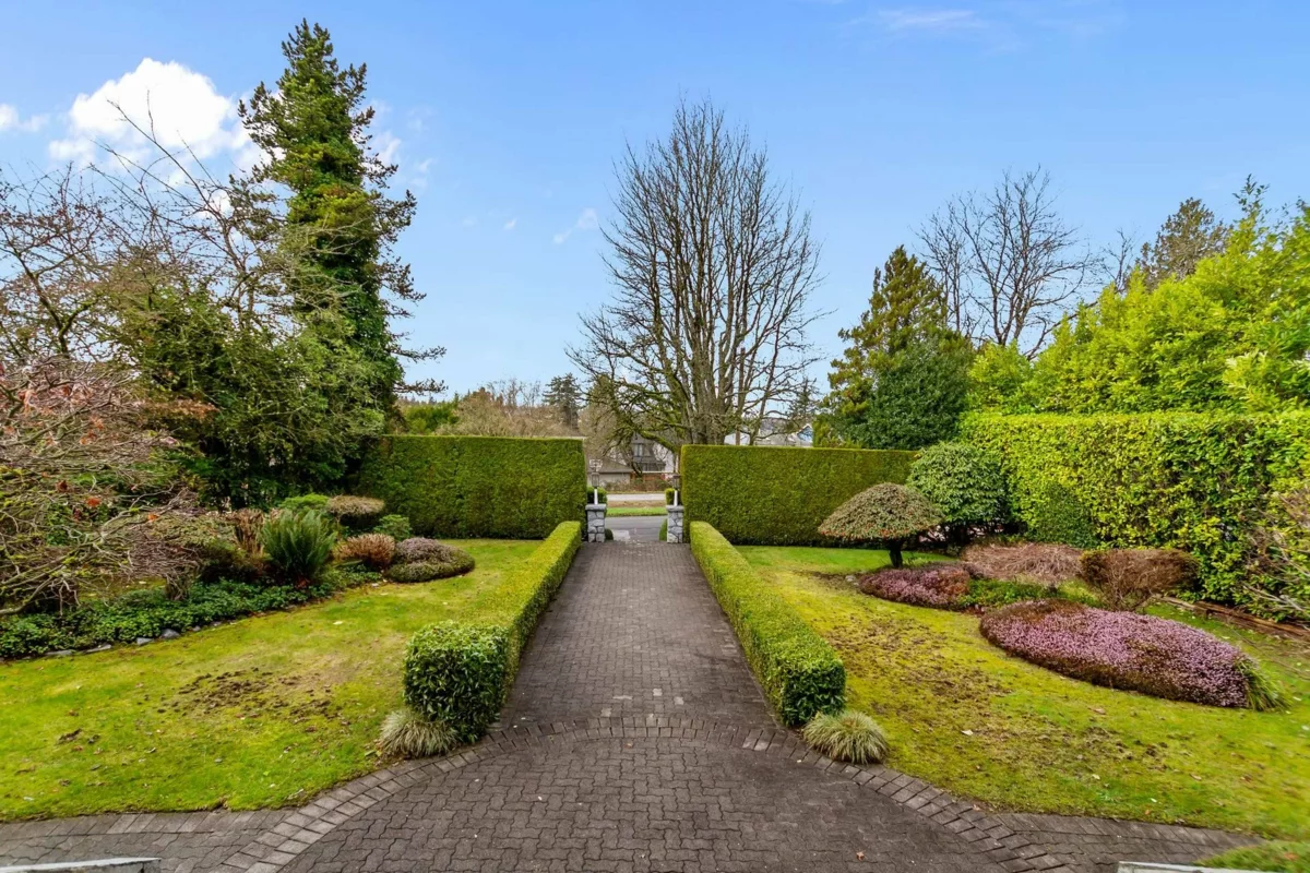 Kitchen Photo of 4430 Cypress Street, Vancouver, BC