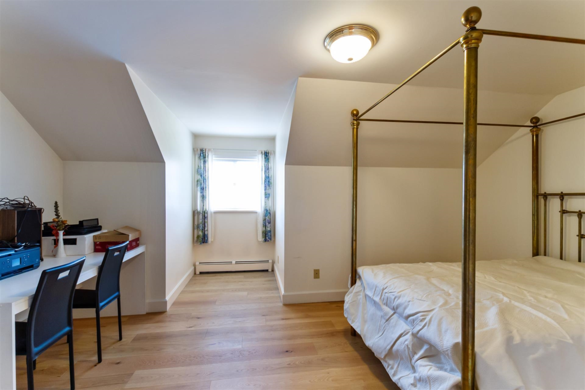 Staircase Photo of 4430 Cypress Street, Vancouver, BC