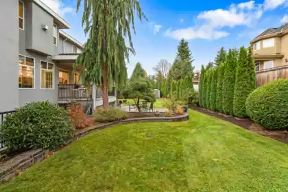 Fitness Center Photo Near 15296 57 Avenue, Surrey, BC