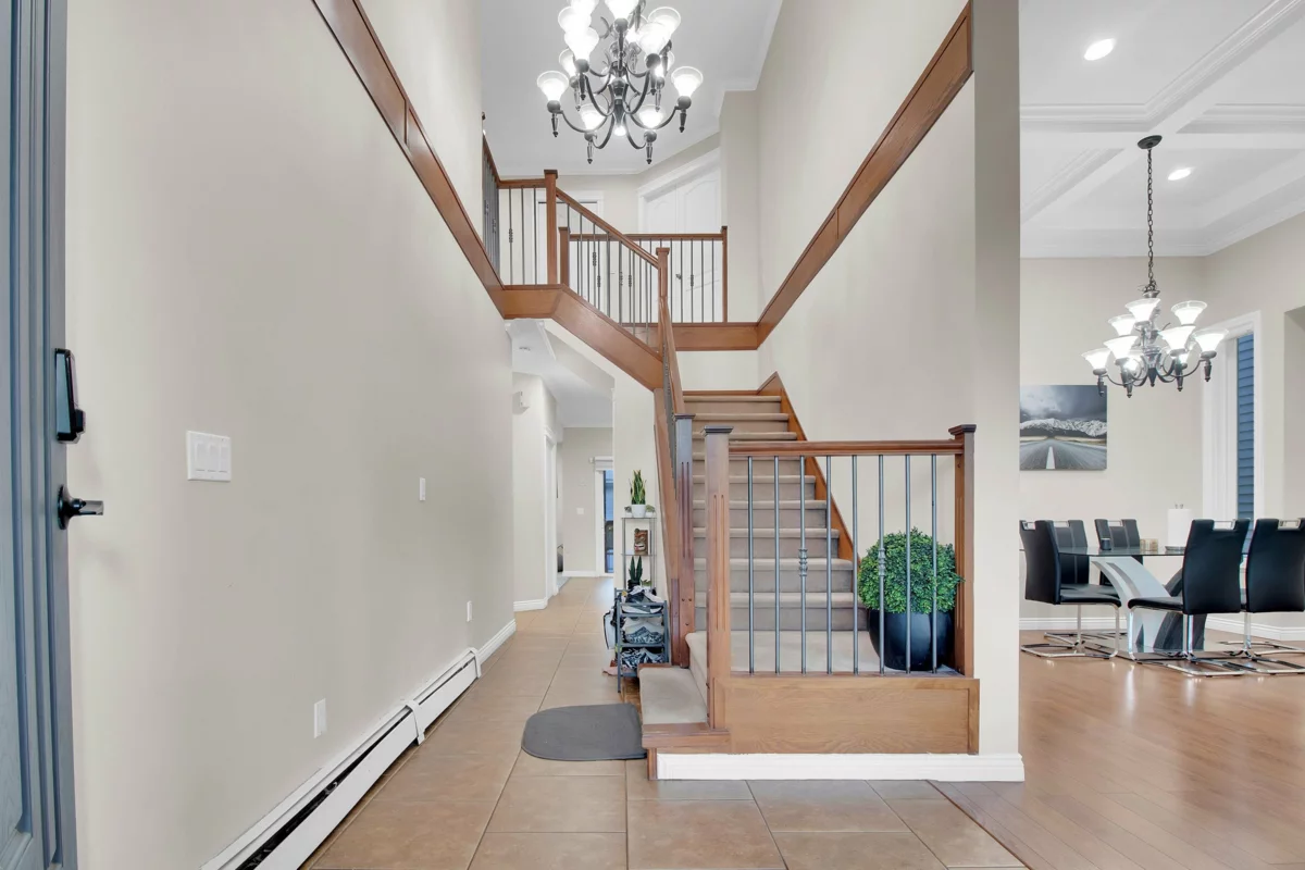 Living Room Photo of 7690 146a Street, Surrey, BC