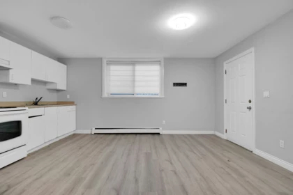 Staircase Photo of 7690 146a Street, Surrey, BC