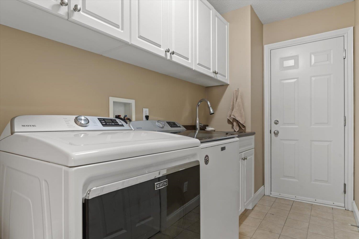 Basement Recreation Room Photo of 28 35931 Empress Drive, Abbotsford, BC