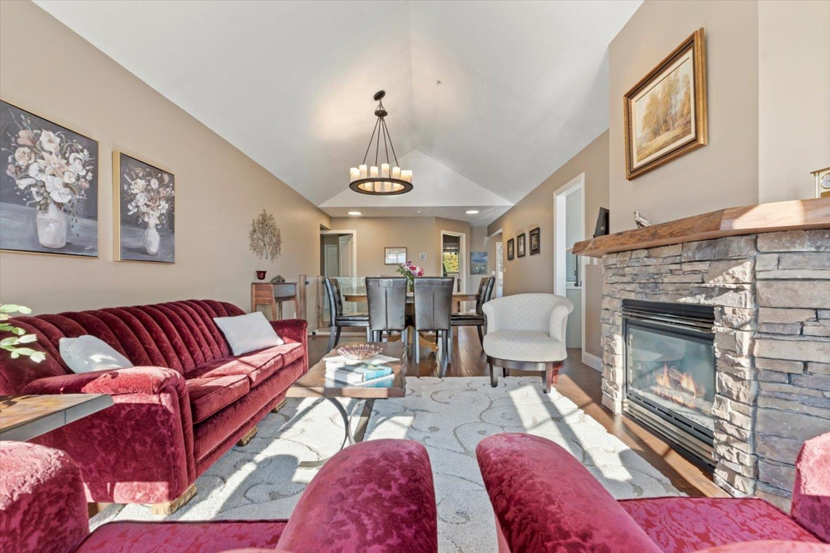 Dining Area Photo of 28 35931 Empress Drive, Abbotsford, BC