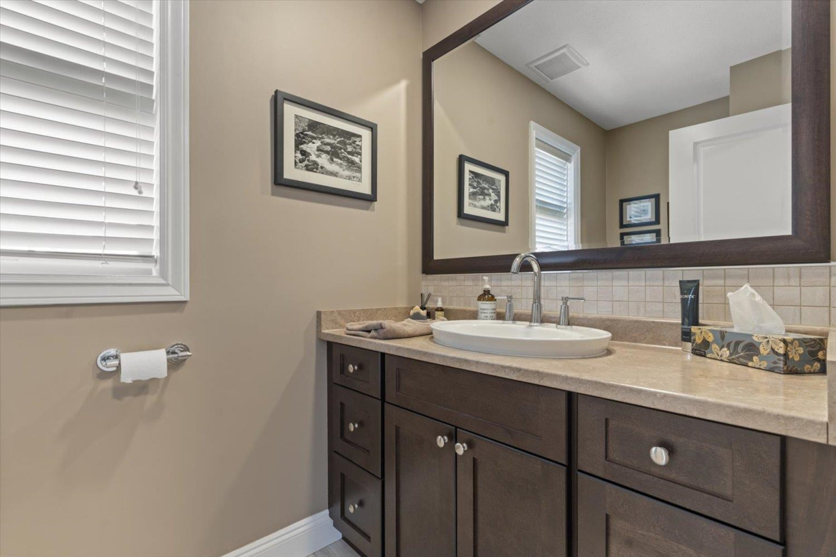 Mudroom Photo of 28 35931 Empress Drive, Abbotsford, BC