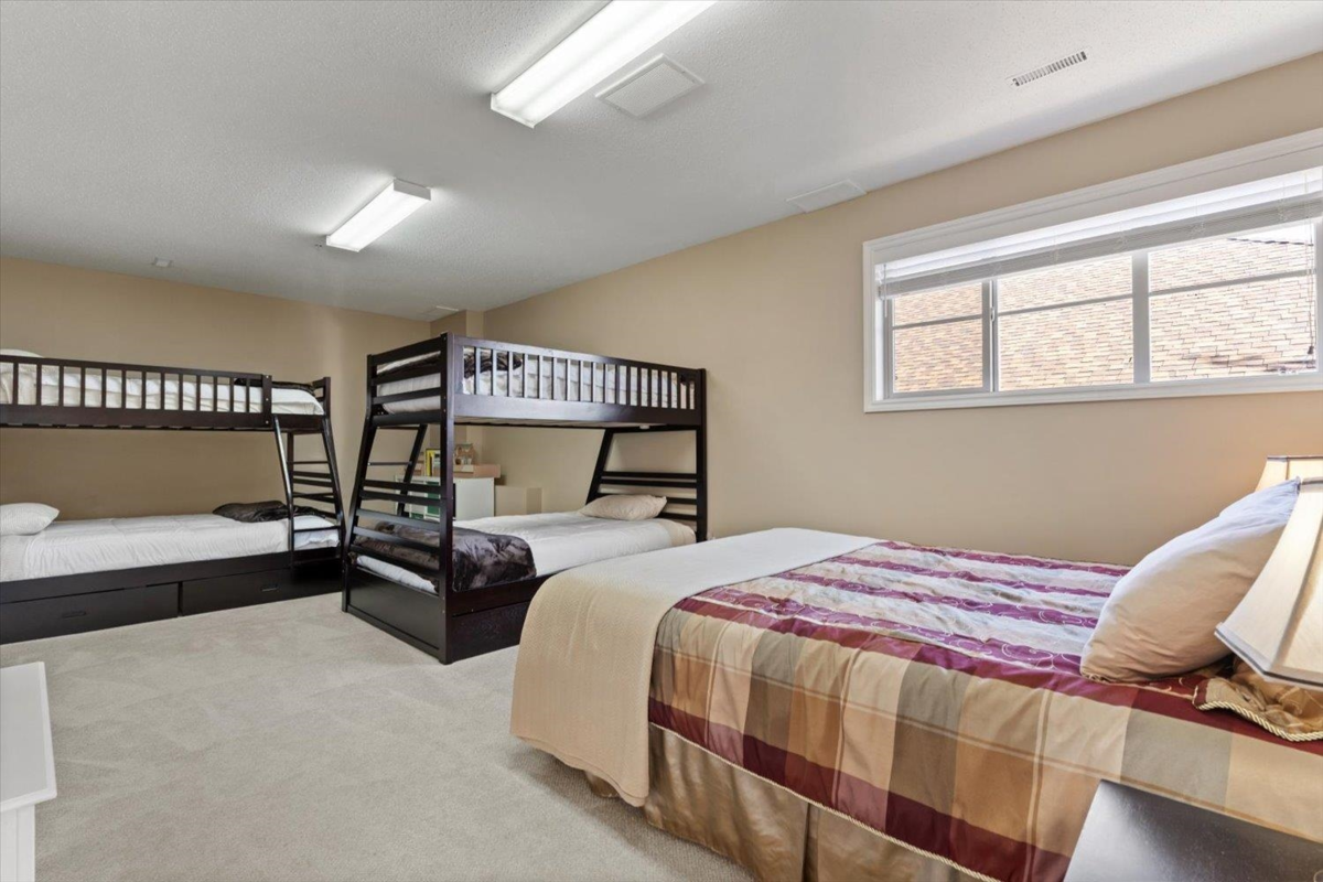 Outdoor Deck Photo of 28 35931 Empress Drive, Abbotsford, BC