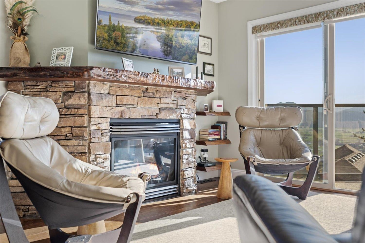 Pantry Photo of 28 35931 Empress Drive, Abbotsford, BC