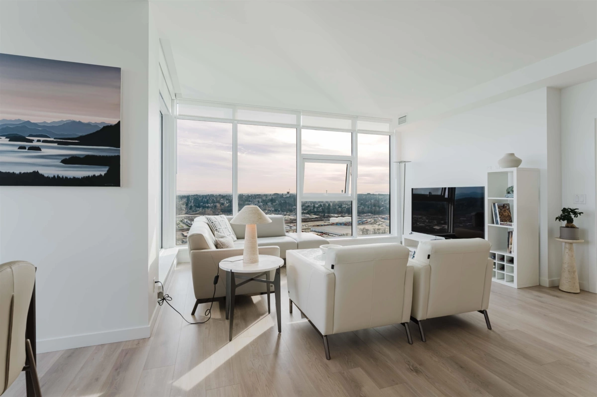 Family Room Photo of 4605 680 Quayside Drive, New Westminster, BC