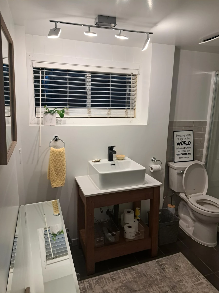 Mudroom Photo of 1856 Windermere Avenue, Port Coquitlam, BC