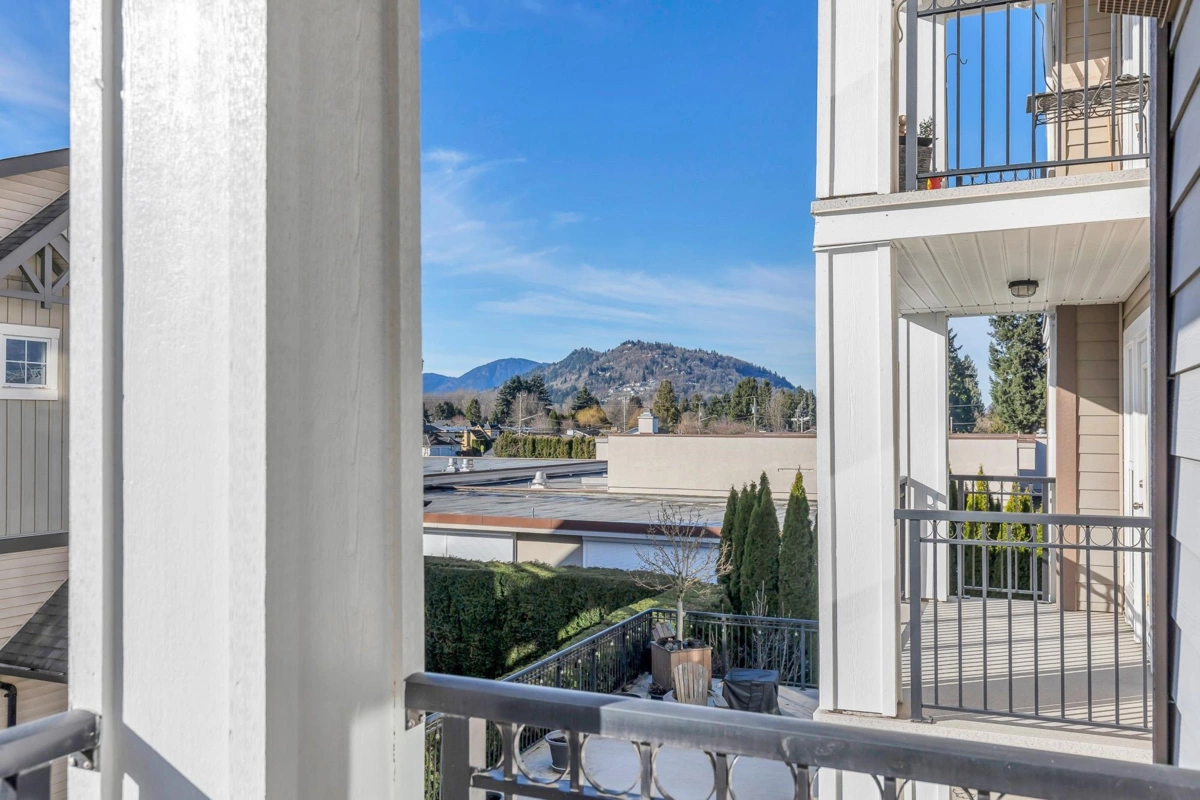 Basement Recreation Room Photo of 206 8933 Edward Street, Chilliwack, BC