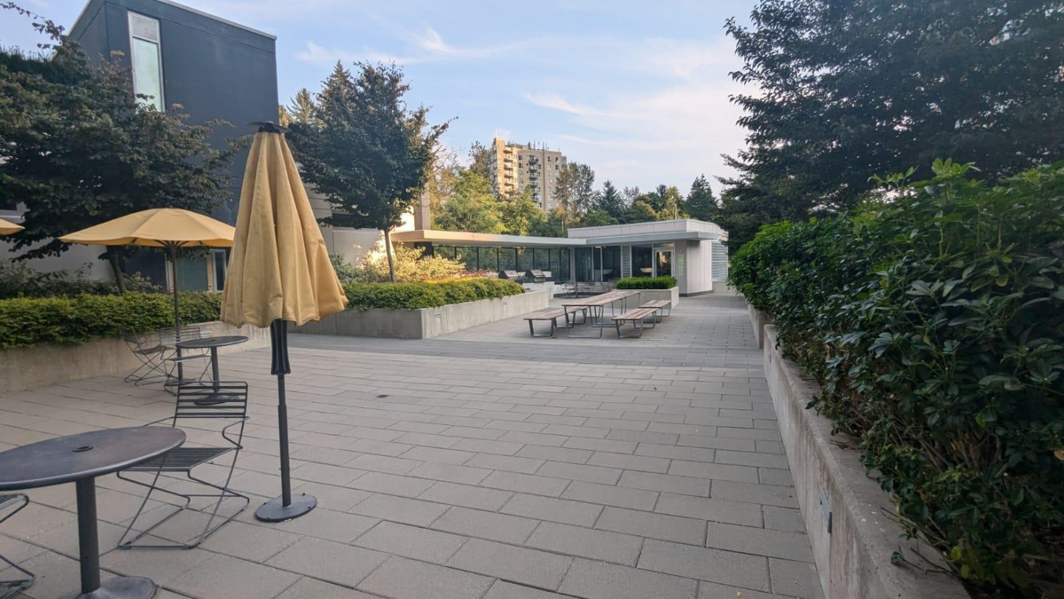 Laundry Room Photo of 3703 9887 Whalley Boulevard, Surrey, BC