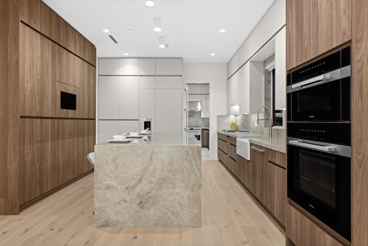 Bedroom 2 Photo of 14799 Oxenham Avenue, White Rock, BC