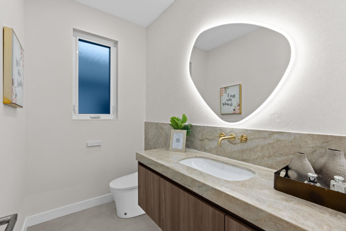 Office / Den Photo of 14799 Oxenham Avenue, White Rock, BC