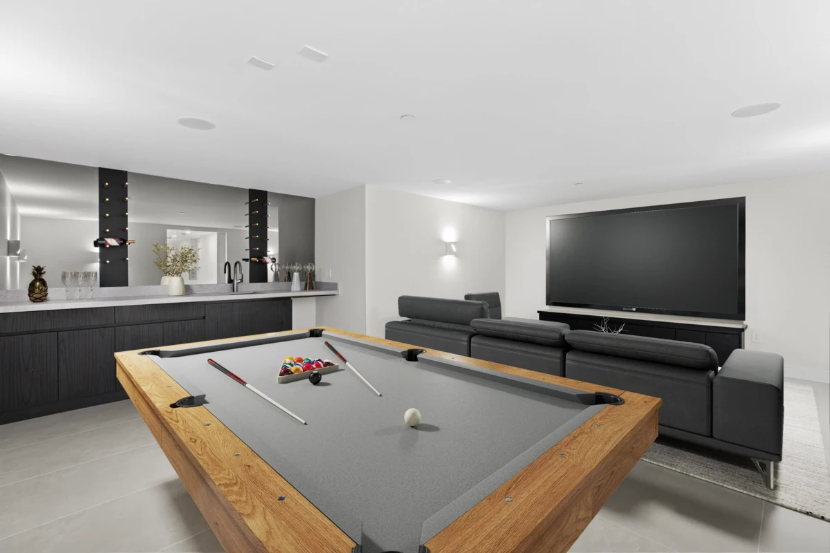 Outdoor Deck Photo of 14799 Oxenham Avenue, White Rock, BC