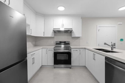 Outdoor Kitchen Photo of 14799 Oxenham Avenue, White Rock, BC